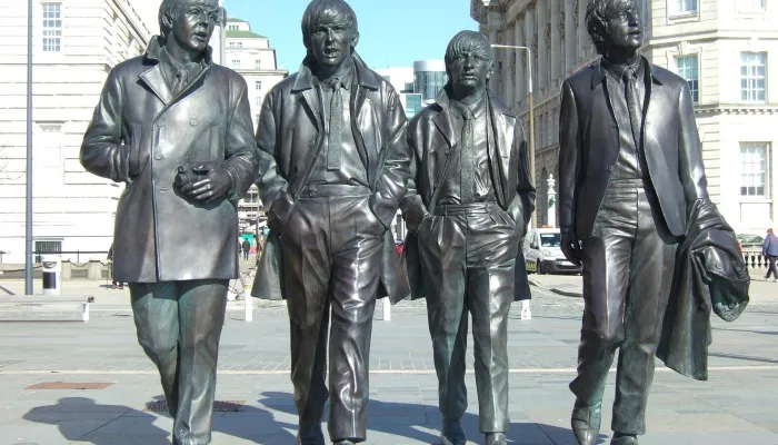 the beatles, iconic Liverpudlian beat poppers, as statues in the street