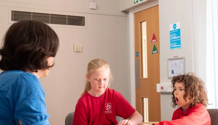 Primary school tutoring session