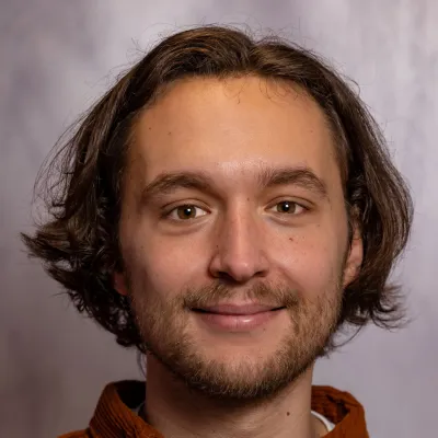 Headshot of Jason Rose